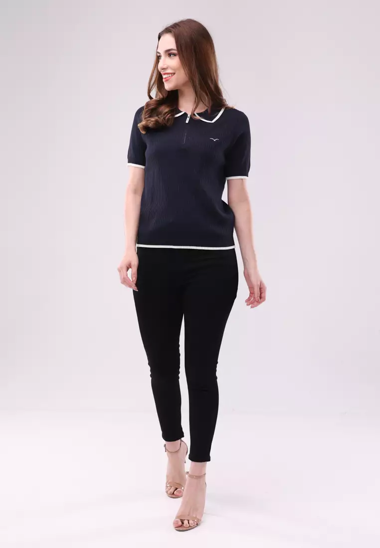 Textured Knitted Short Sleeve Blouse