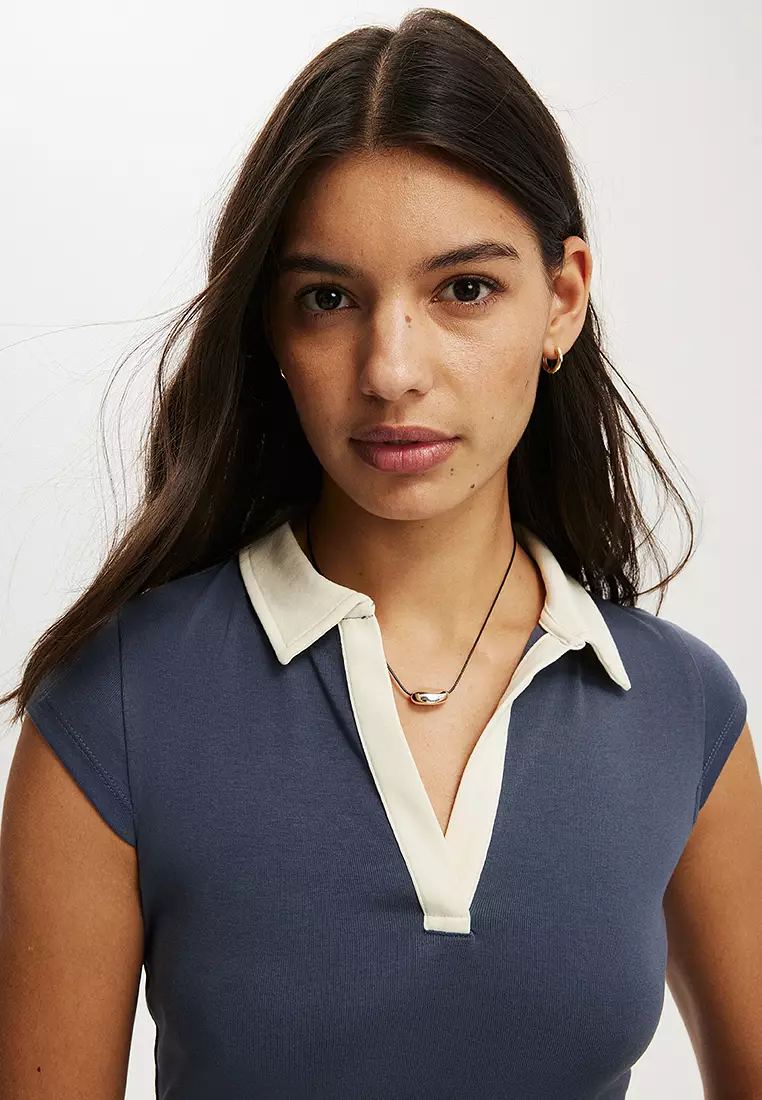 Alice Deep V Polo Top