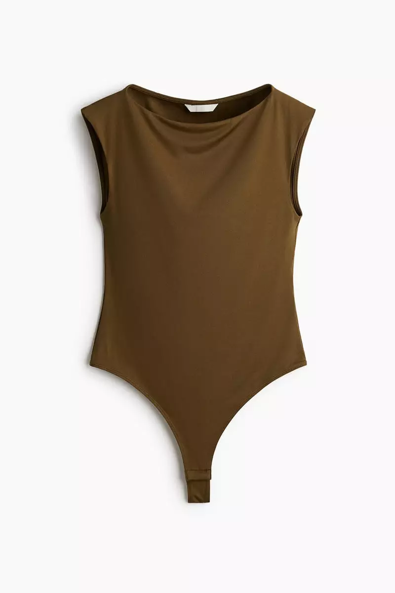 Boat-neck thong body