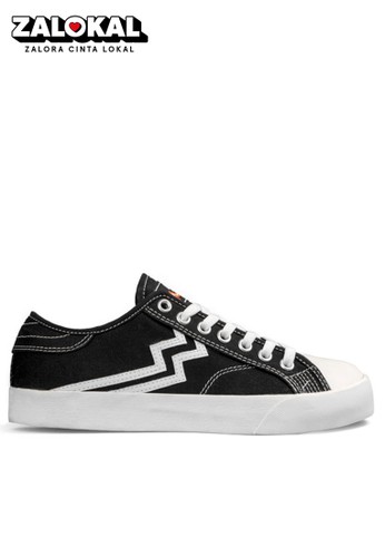Jual Geoff Max Geoff Max Maveric Black White Stz Shoes Original Zalora Indonesia