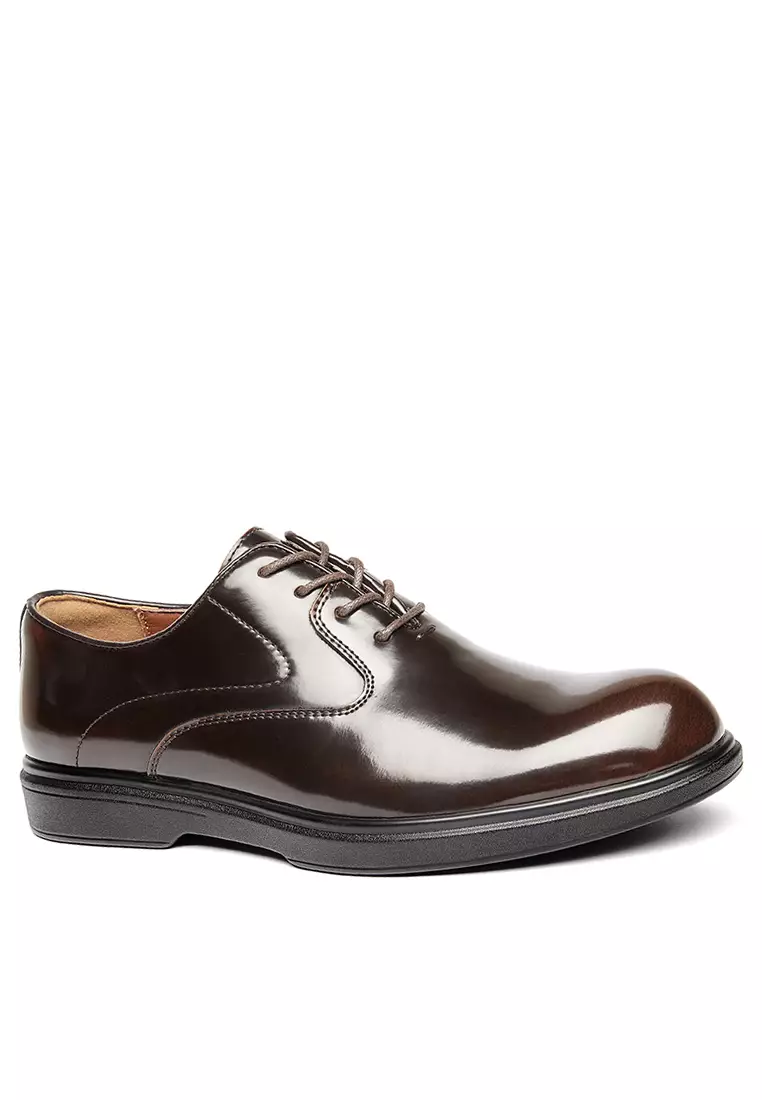 Discount on Twenty Eight Shoes  shoes - SKU: Glossy Leather Oxford Shoes KB25688-2