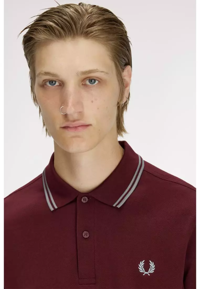 Fred Perry M3600 Twin Tipped Fred Perry Shirt (Oxblood / Stockport Blue / Stockport Blue)