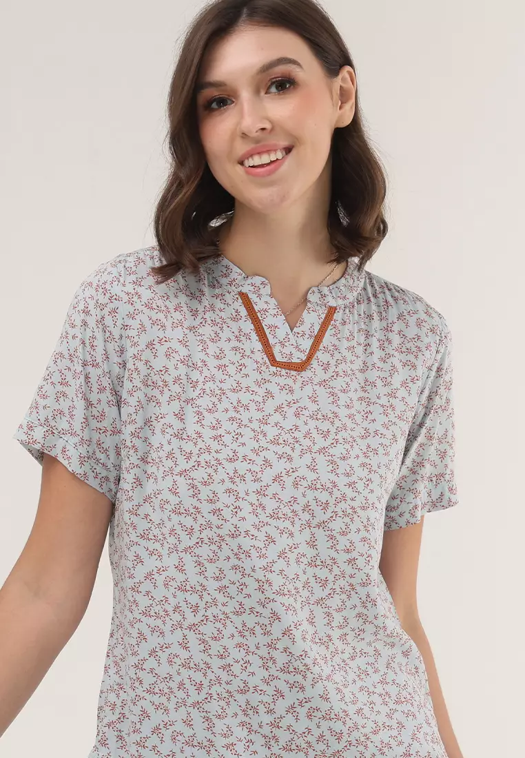 Short Sleeves Chinese Collar Blouse