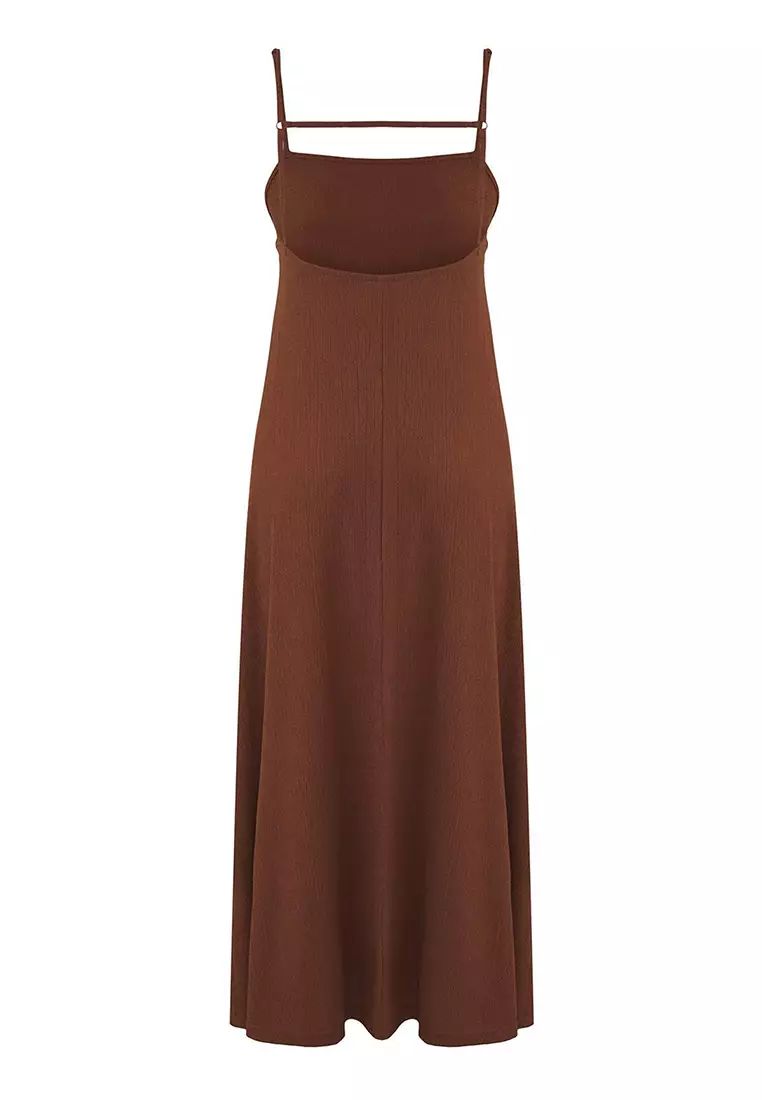 Brown Plain Adjustable Strap A-Line Crepe/Textured Knit Maxi Dress Twoss24El00060