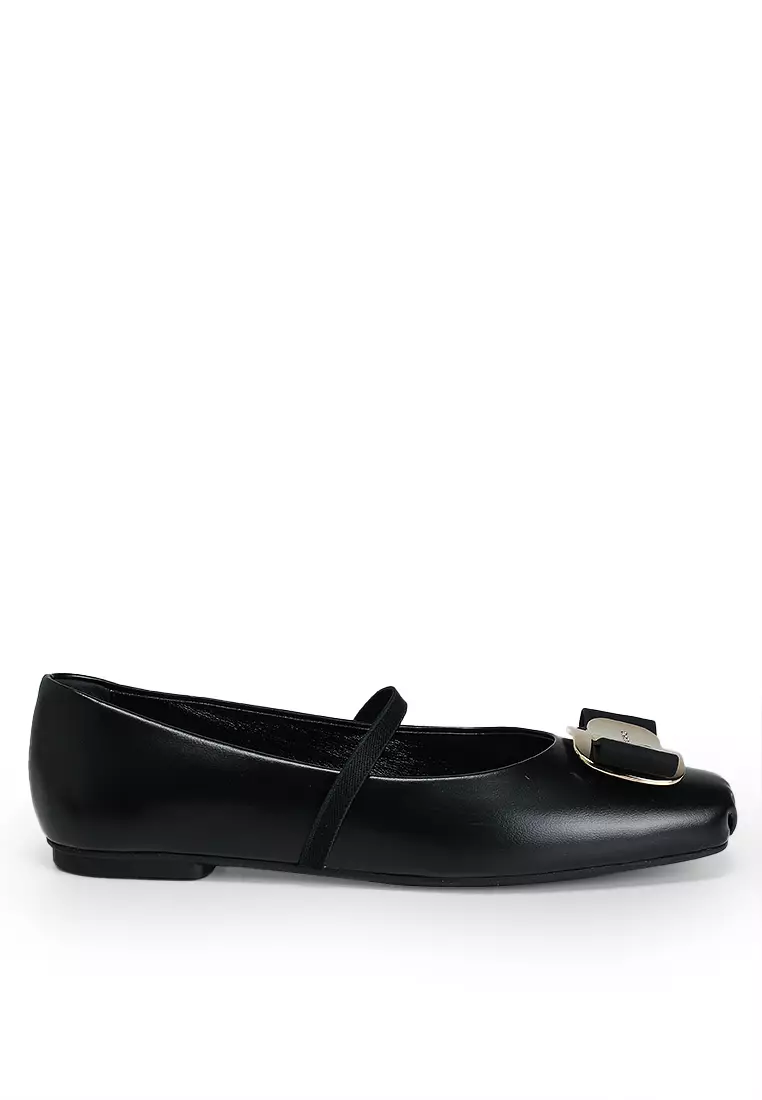 Salvatore ferragamo women's flats store
