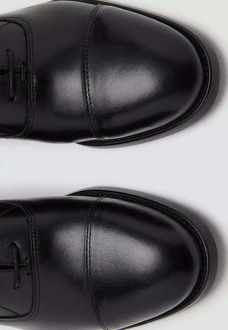 Oxford Style Leather Shoes