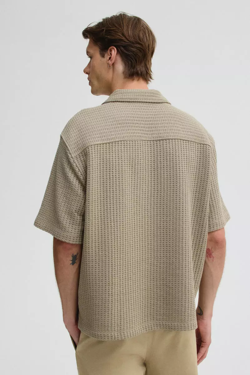 Loose Fit Waffled resort shirt