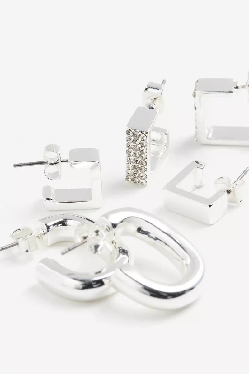 3 pairs hoop earrings