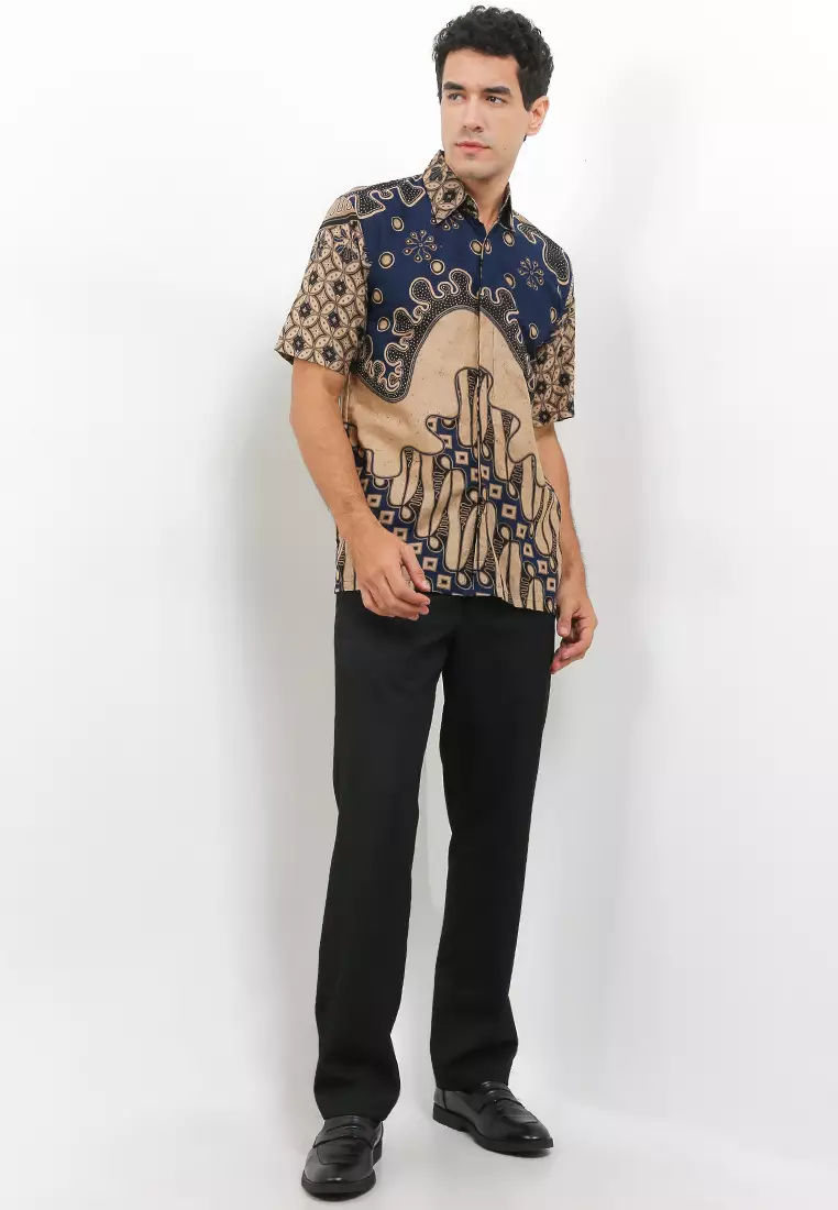 Banyuaji Kemeja Batik Exclusive Premium Pria Casual Modern Lengan Pendek