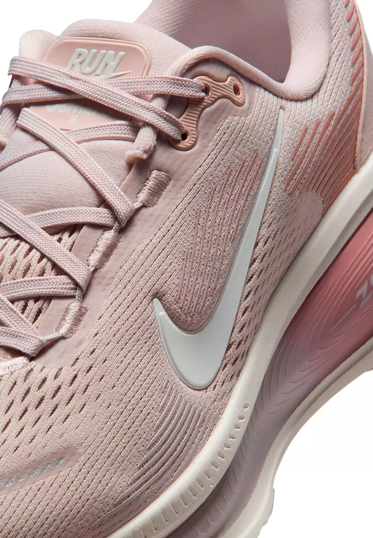 Nike Vomero 18
