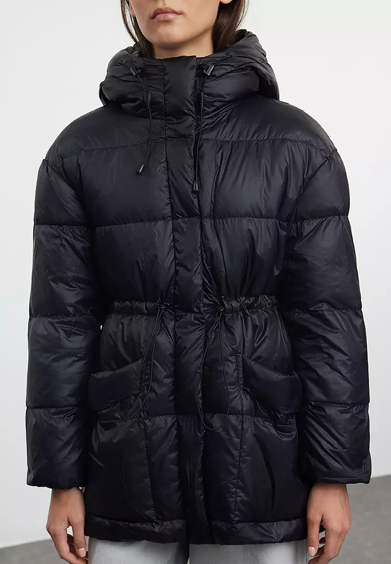 Black Oversize Hooded Goose Down Puffer Jacket TWOAW25MO00111