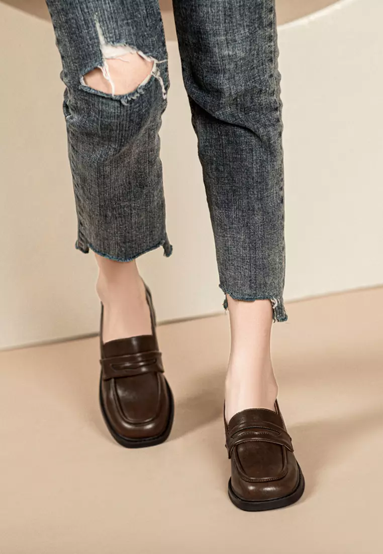 Round Toe Classic Leather Loafer TE912-2