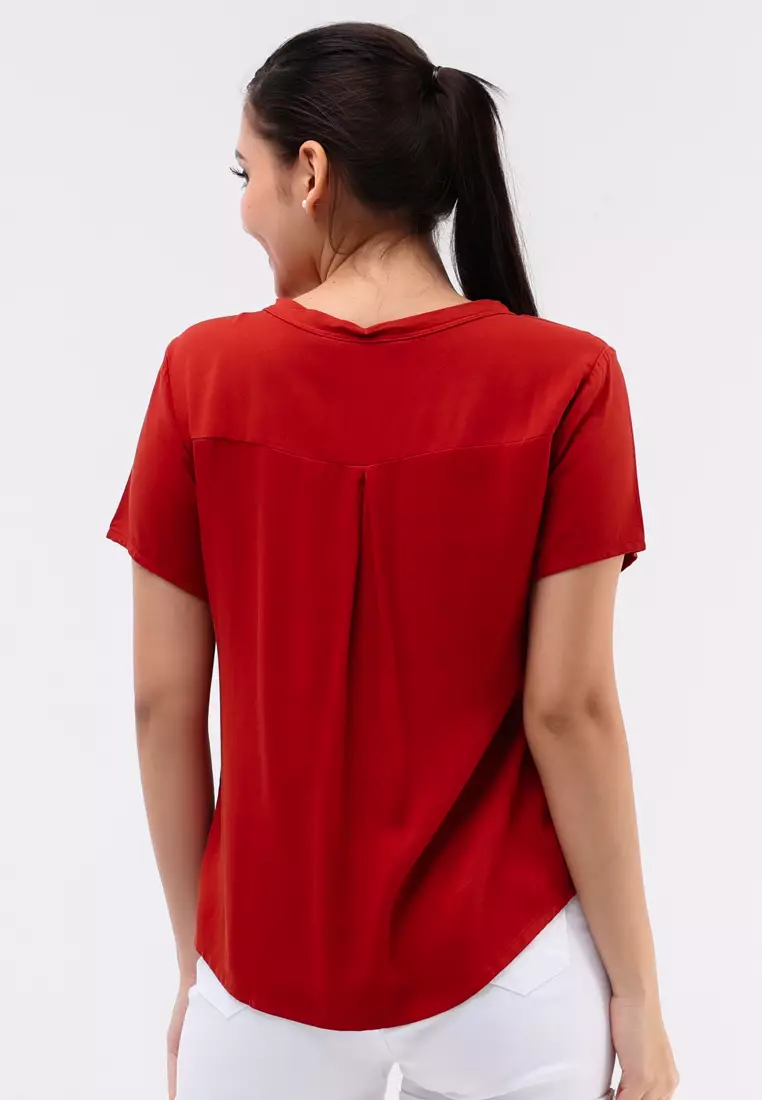 Short Sleeves Round Neck Blouse