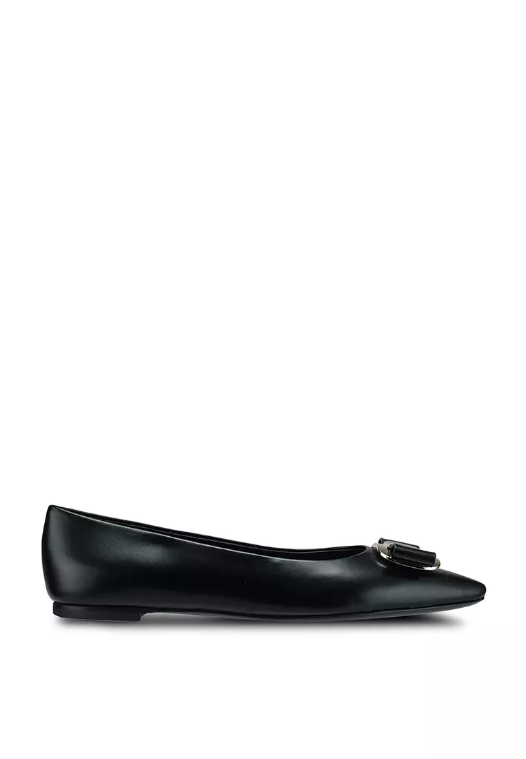 Discount on Salvatore Ferragamo  shoes - SKU: Zea Ballerina Flats (Ik)