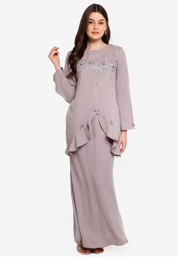 Kurung Moden from peace collections in Grey