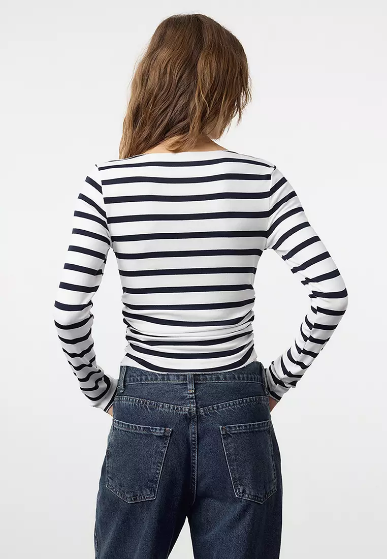 Long Sleeves Fitted Top
