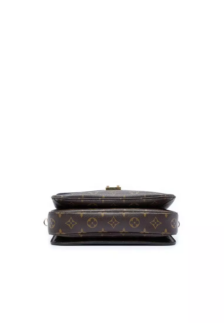 Pre-Loved Louis Vuitton Monogram Pochette Metis