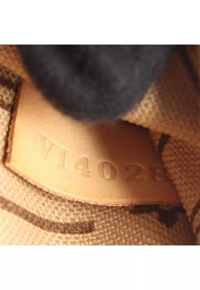 Pre-Loved Louis Vuitton Monogram Neverfull Mm