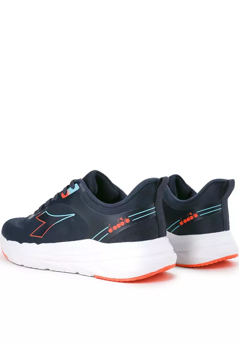 sepatu diadora running original