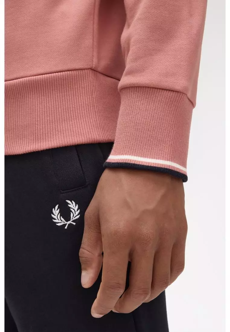 Fred Perry M7535 Crew Neck Sweatshirt (Putty Pink)