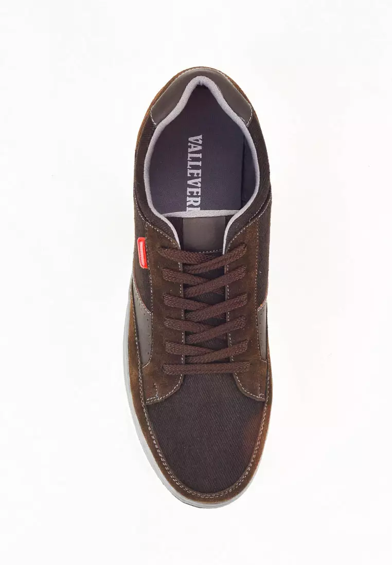 Sepatu Sneakers Tali Pria Thomas