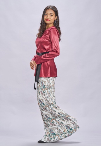 Buy Peplum Top & Pleated Skirt modern Baju Kurung from Loveaisyah in Multi at Zalora