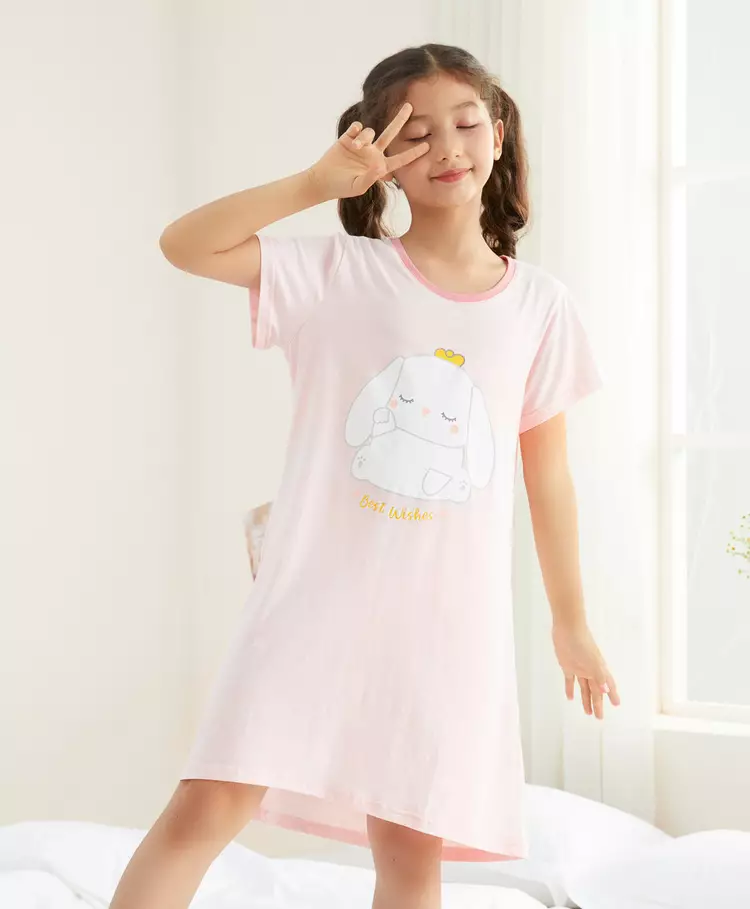Young hearts hotsell sleepwear