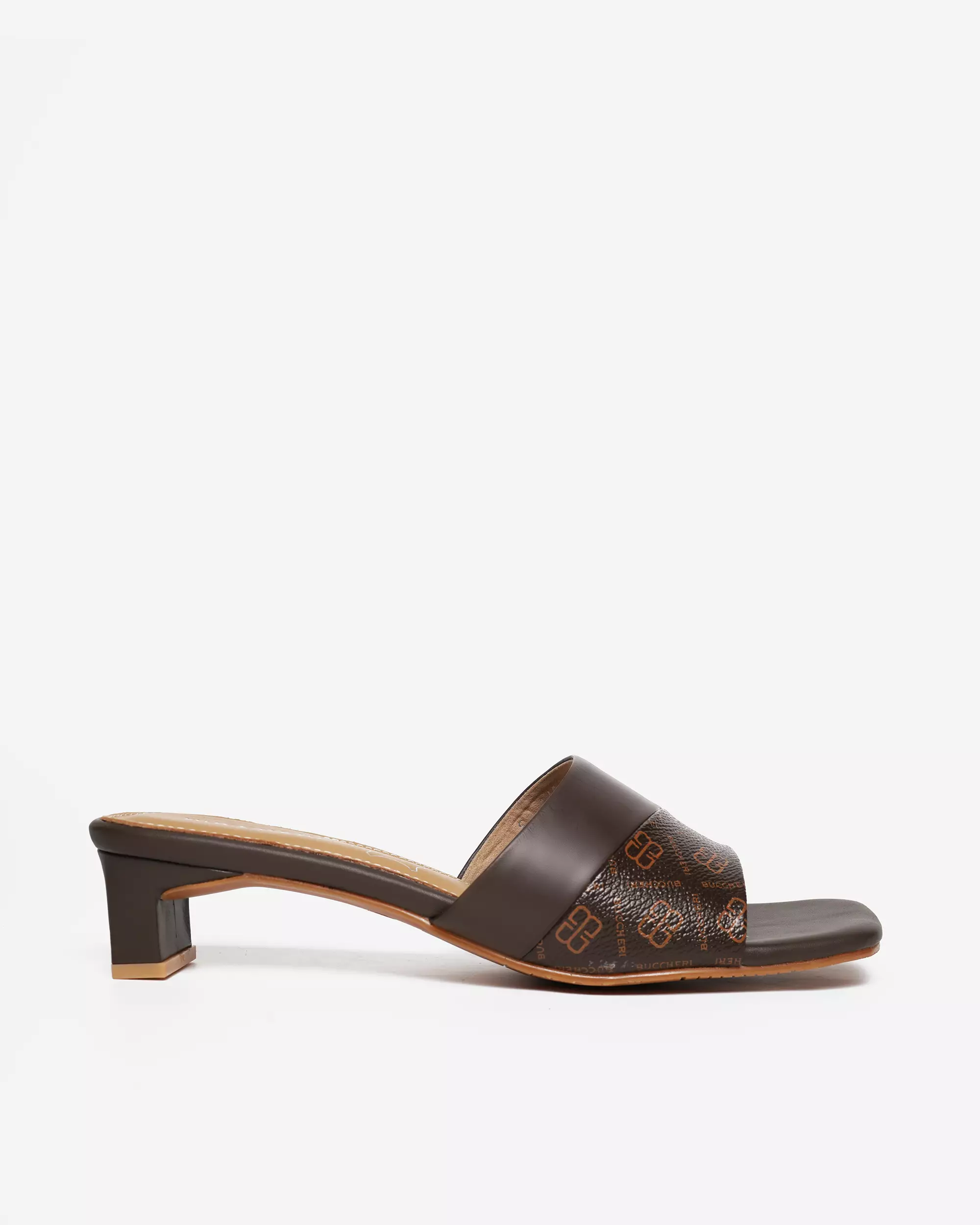 Buccheri Yacika Sandals Women Brown