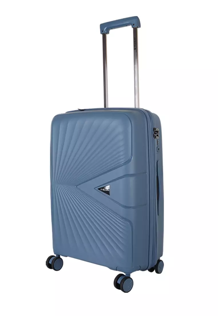 315 Hard Case Luggage Medium (22.25 inches)