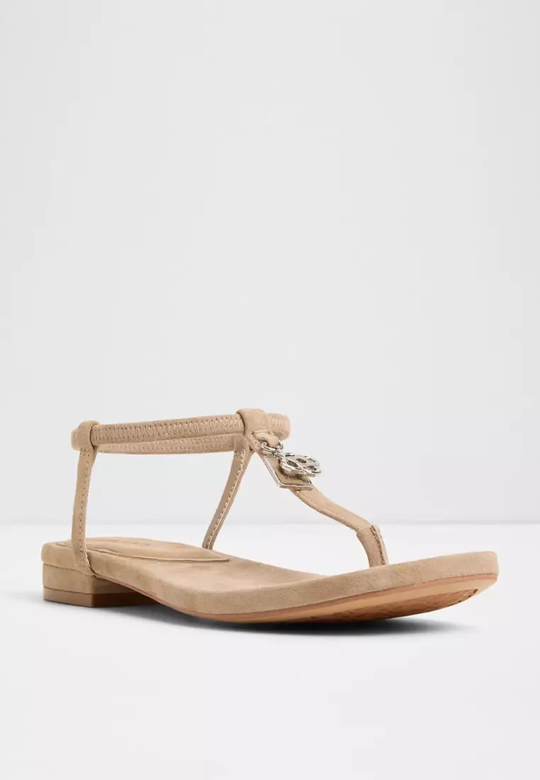 Adwelahar Flat Sandals