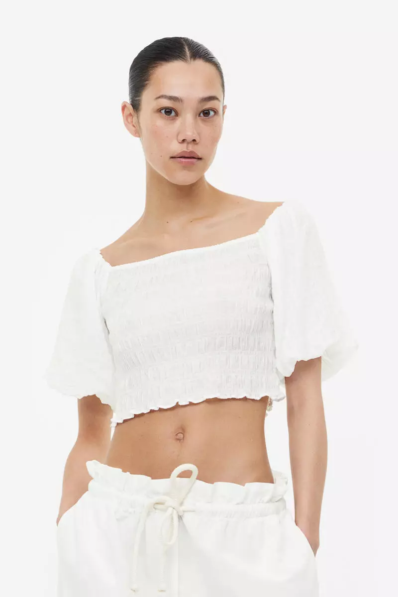 H and m off the outlet shoulder