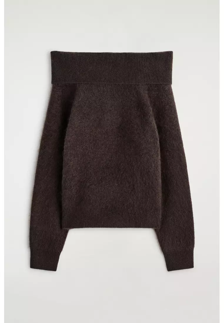 OFF-THE-SHOULDER MERINO WOOL JUMPER