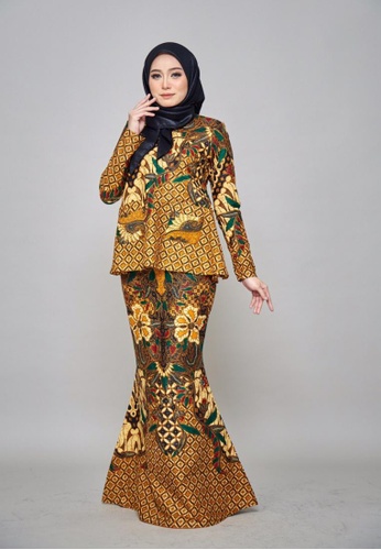 Buy ZHAFIRA SERIES - Batik Rose for Lady from ROSSA COLLECTIONS in Orange and Yellow and Beige only 169