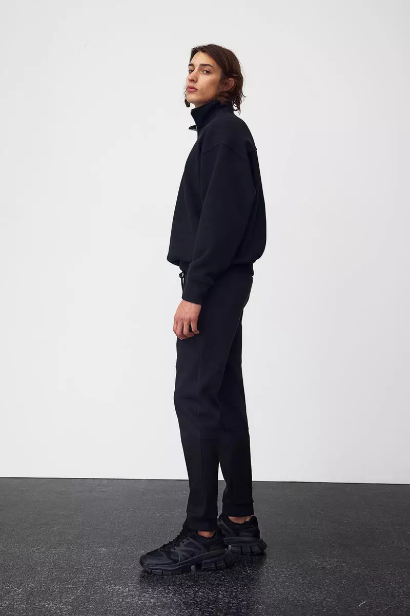 H&m tapered joggers store