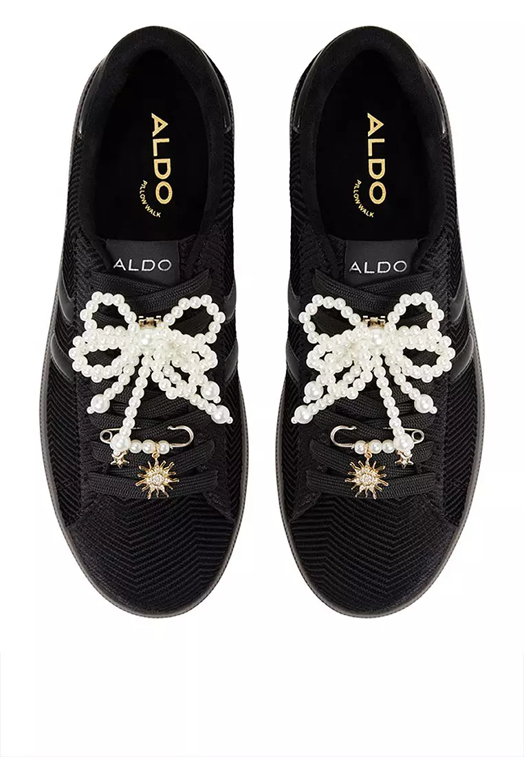 Chicsneaker2 Sneakers