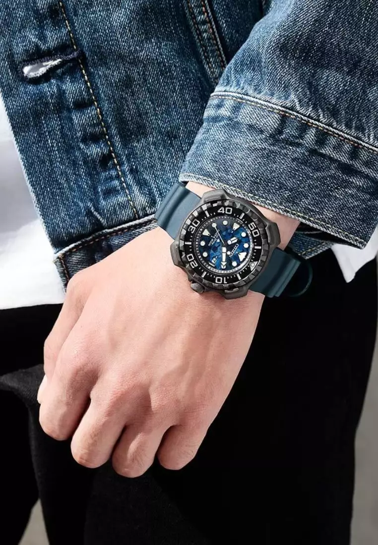 Citizen 西鉄城 Promaster 系列200米防水專業潛水超級鈦金屬錶殼藍色錶盤藍色橡膠錶帶光動能男士腕錶 BN0227-09L