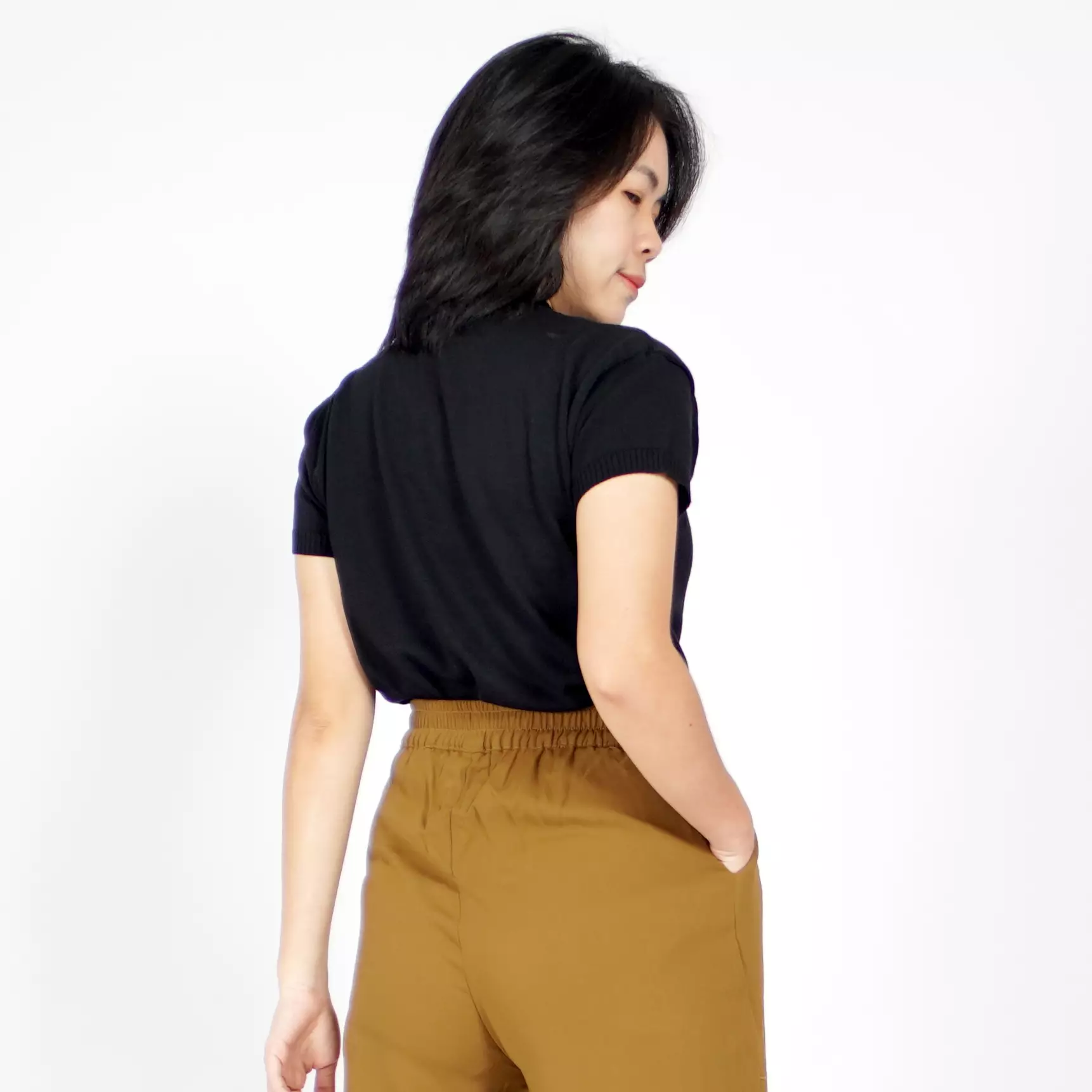 IVONE KNIT CROP TOP Wanita Crop Tee CropTop Top Knit Korean - Hitam