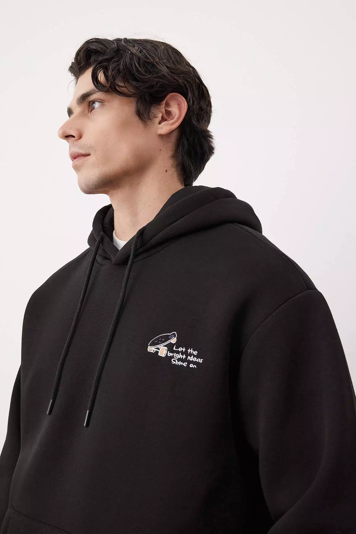 Black Oversize/Wide Cut Embroidered Fleece Inside Hooded Sweatshirt