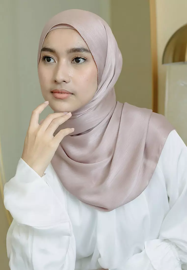 Rayya Silk Eyelash Soft Purple
