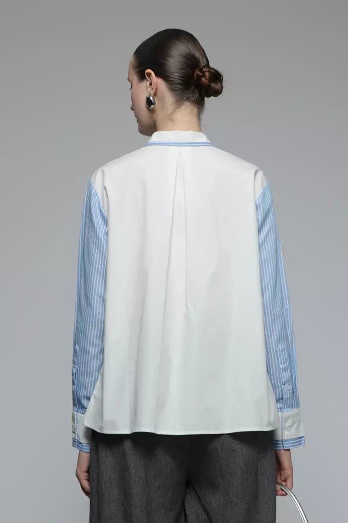 COTTONINK Studio - Atasan Kemeja Wanita Light Blue Striped Lumen #StudioEssentials