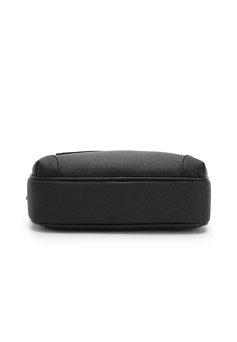 Men's Sling Bag / Crossbody Bag - Black