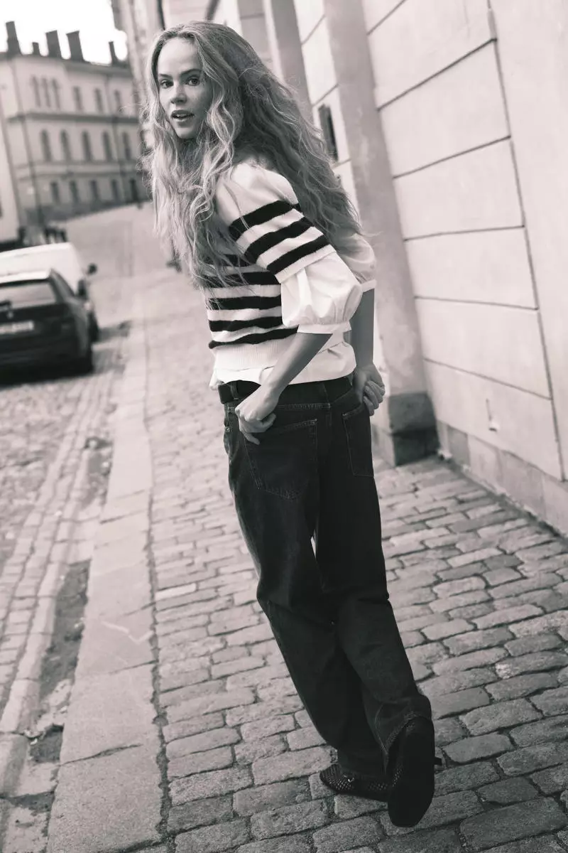 Wide High Jeans
