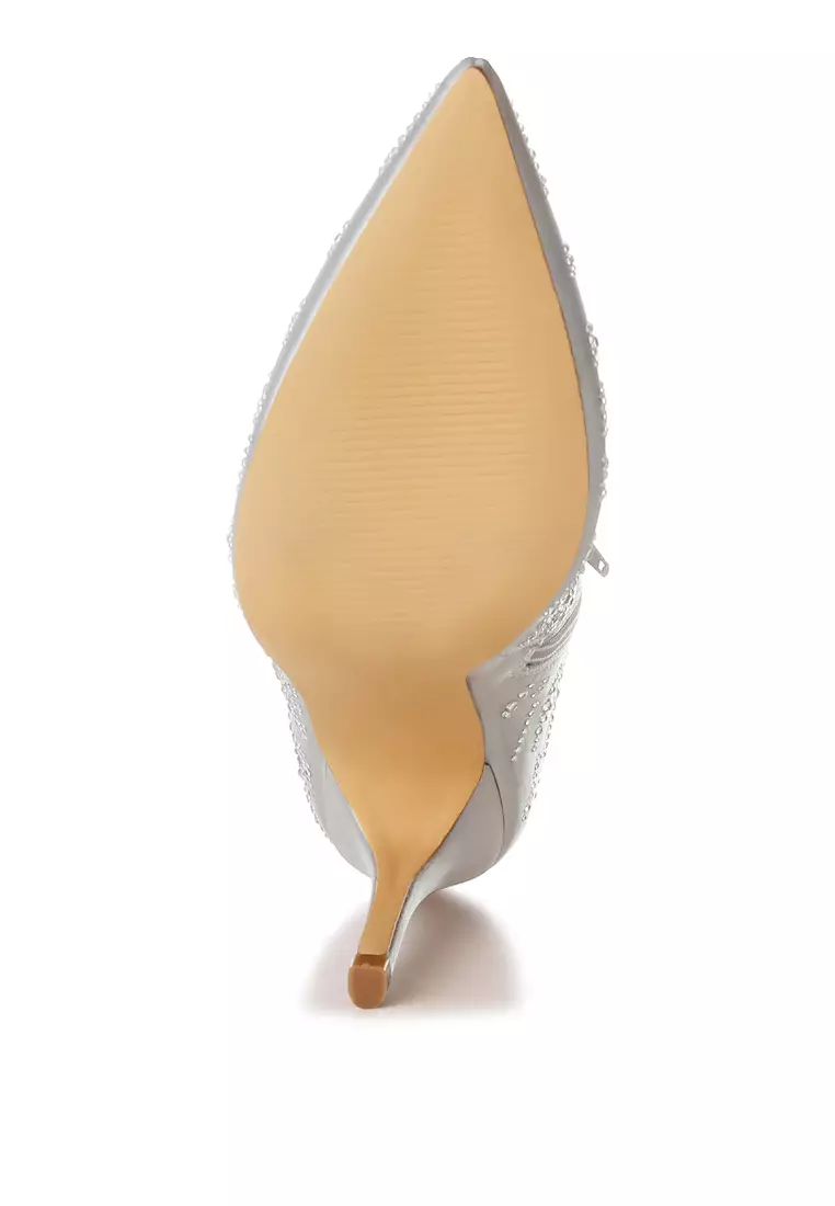 Sepatu Bot Pesta Satin Rhinestone Ankle dalam Warna Perak