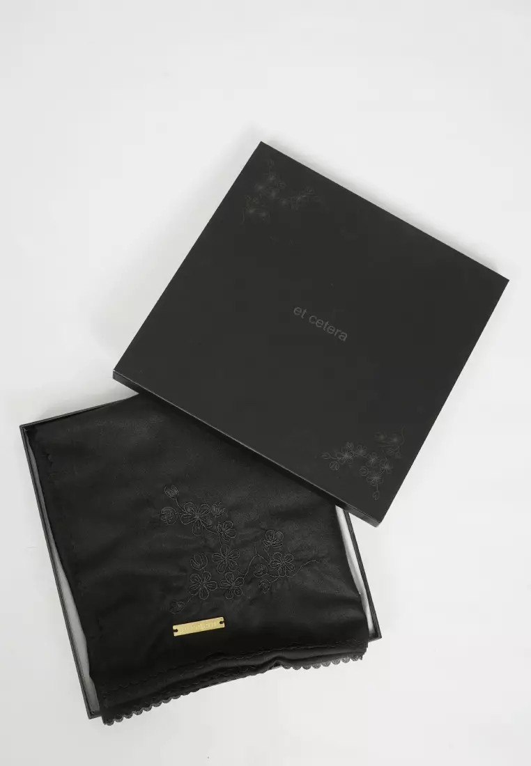 Embroidery Flower Scarves Black