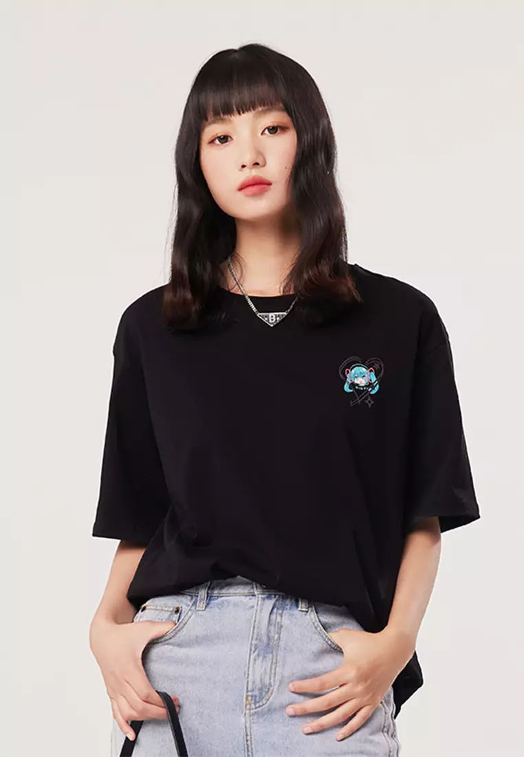 Oversized T-Shirt with Graphic Design