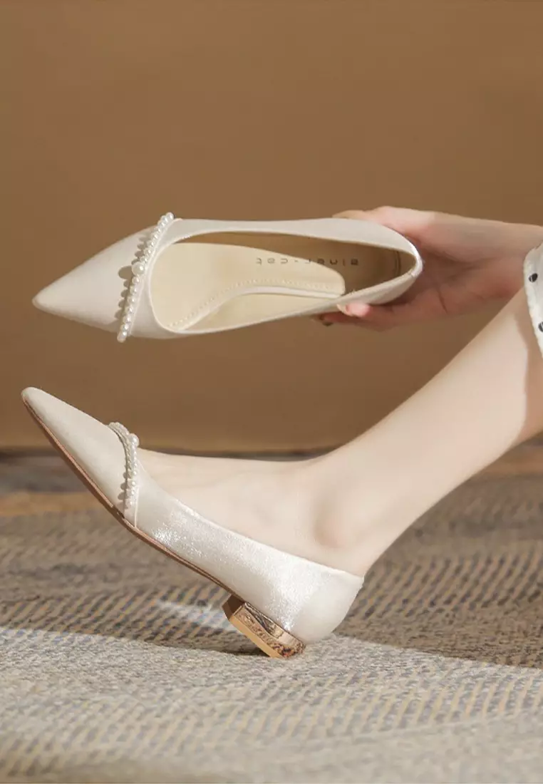 2.5CM Beaded Satin Low Heels IF21004
