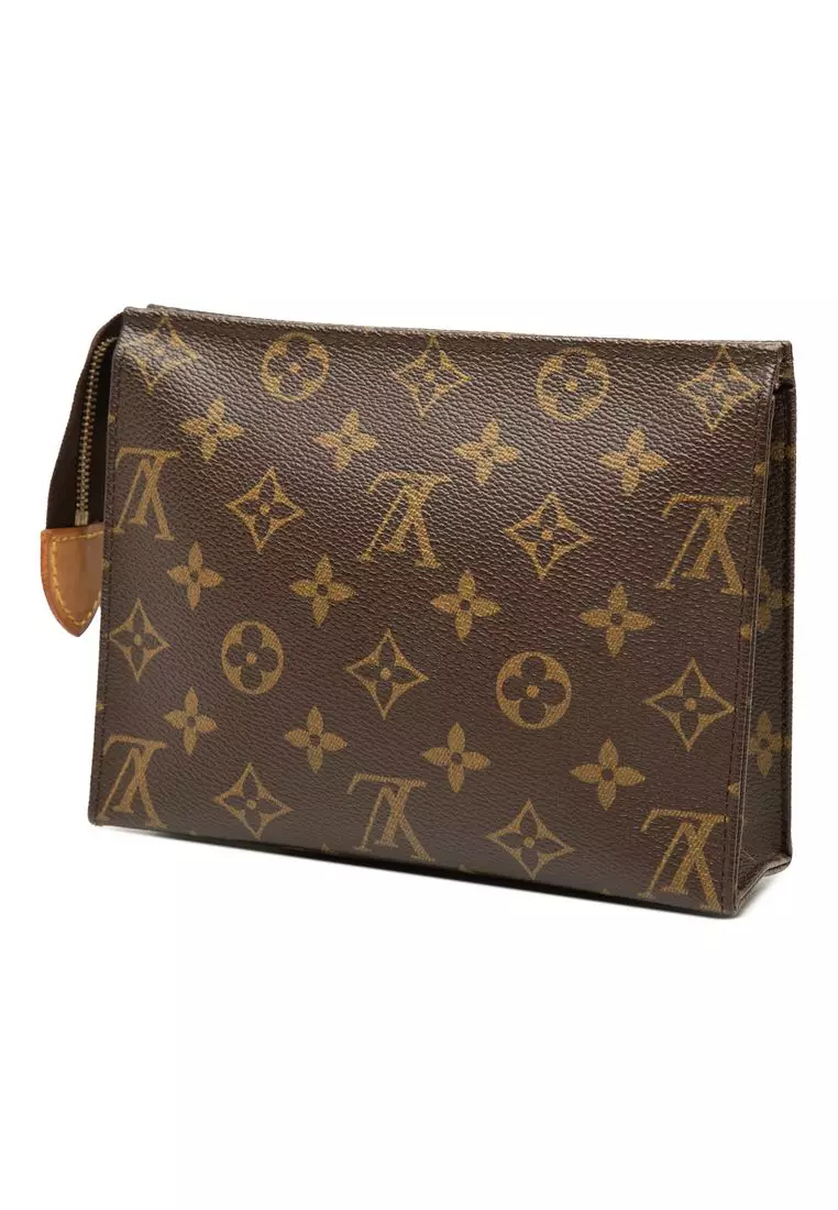Pre-Loved Louis Vuitton Monogram Toiletry Pouch 19