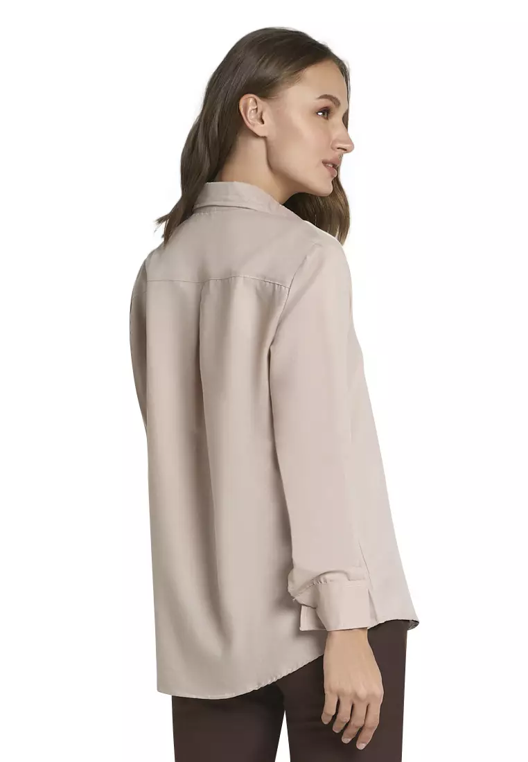 Zwetta Kemeja Lengan Panjang Plain Shirt Basic Atasan Wanita Regular Fit - Cream