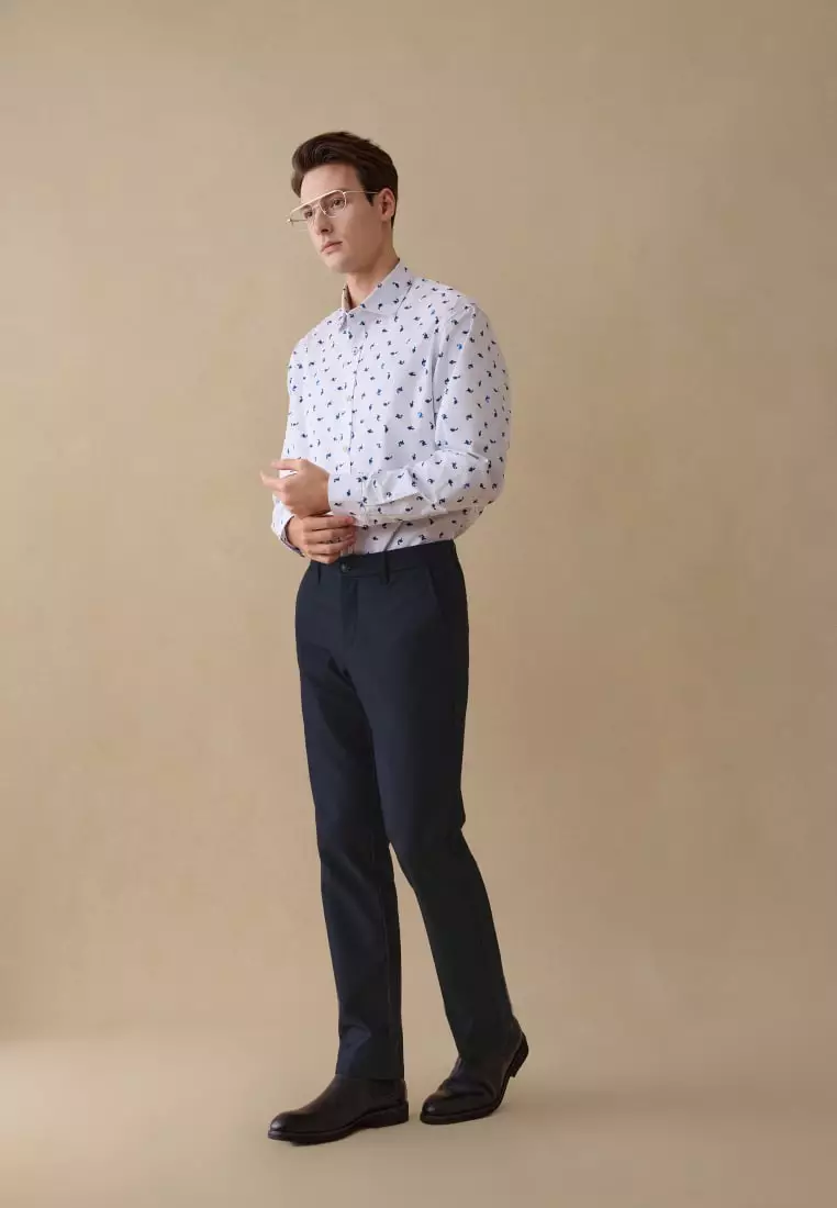 G2000 Wrinkle Free Twill Mini Koi Printed Comfort Fit Casual Shirt