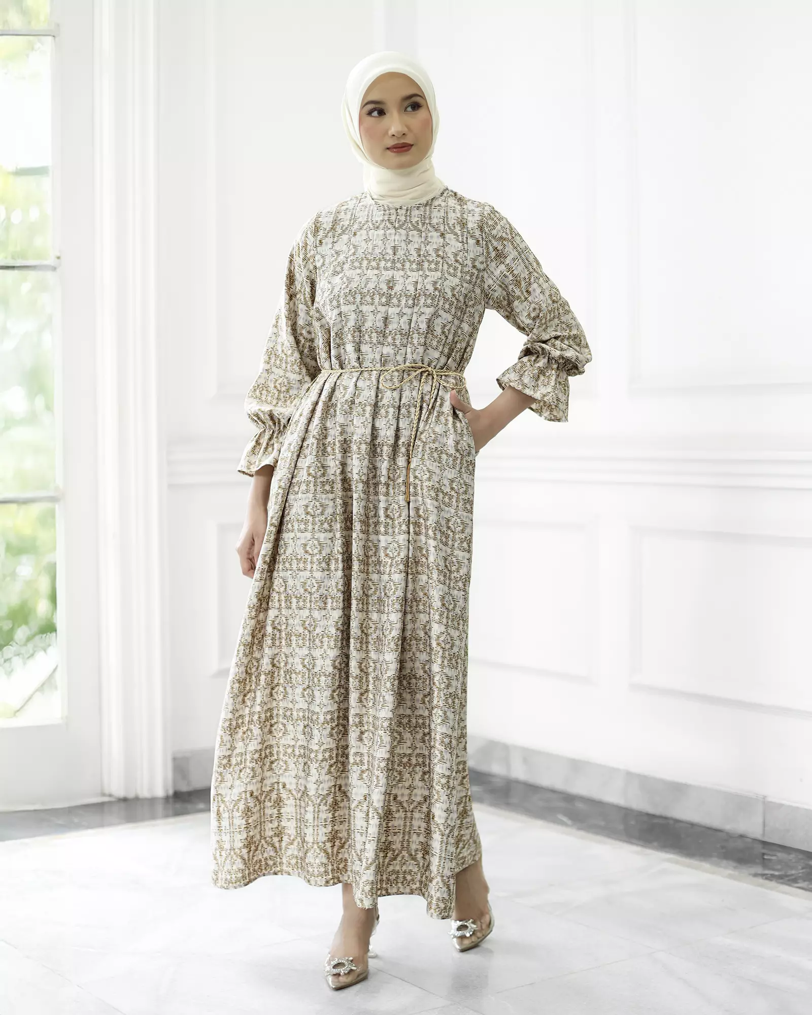 Geulis.id MAISSA DRESS - Gold